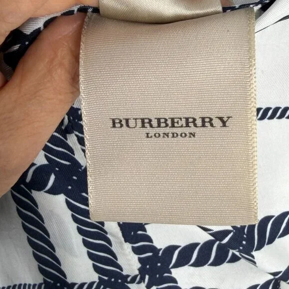 Burberry Bonnie Belt Raincoat Iridescent Cream Detachable Hood Snap Size 12 READ - Picture 8 of 16